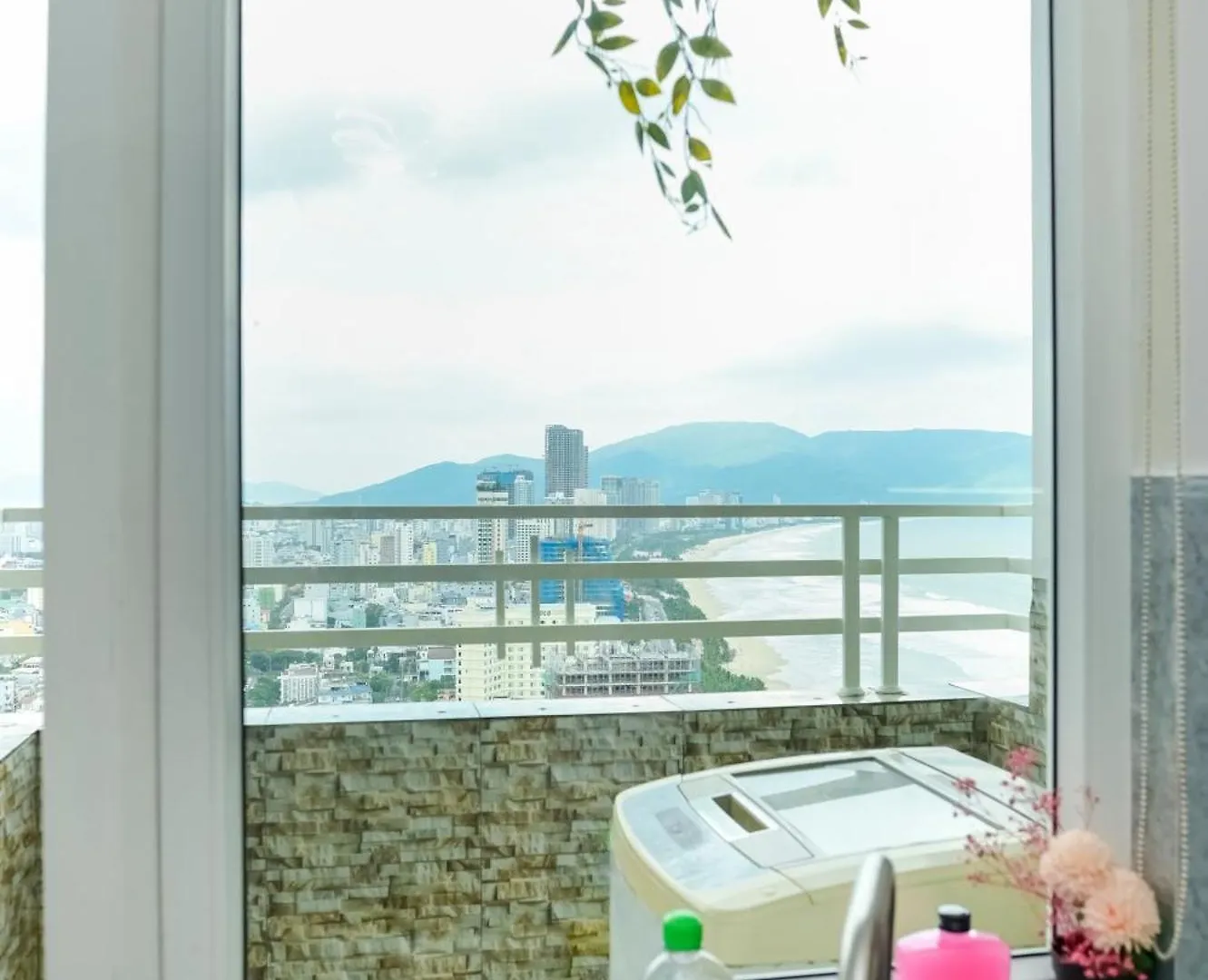 Song Apartment - Seaside Retreat Danang